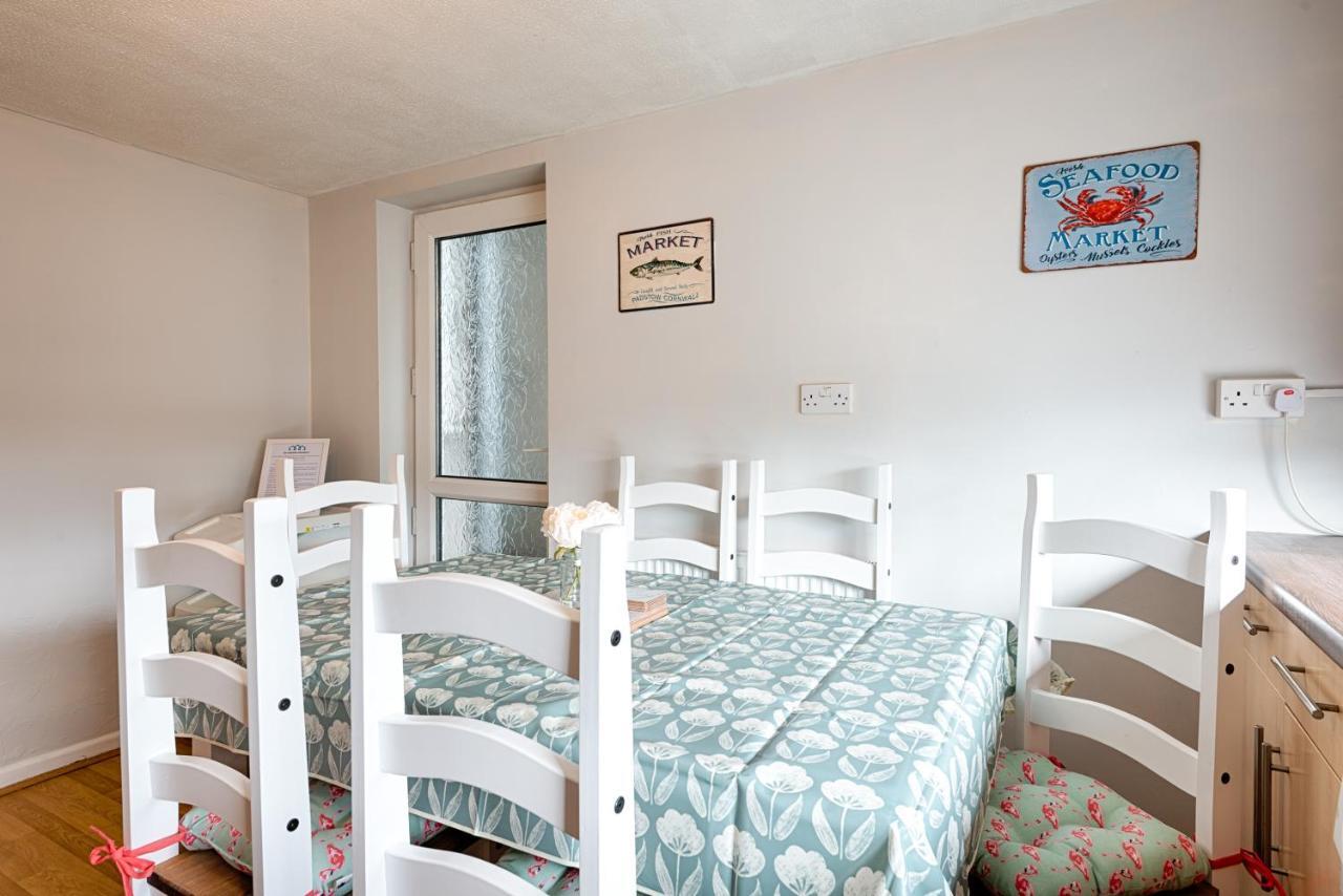 Free Parking, Spacious Rooms, Smart Tv'S All Rooms Суонси Экстерьер фото