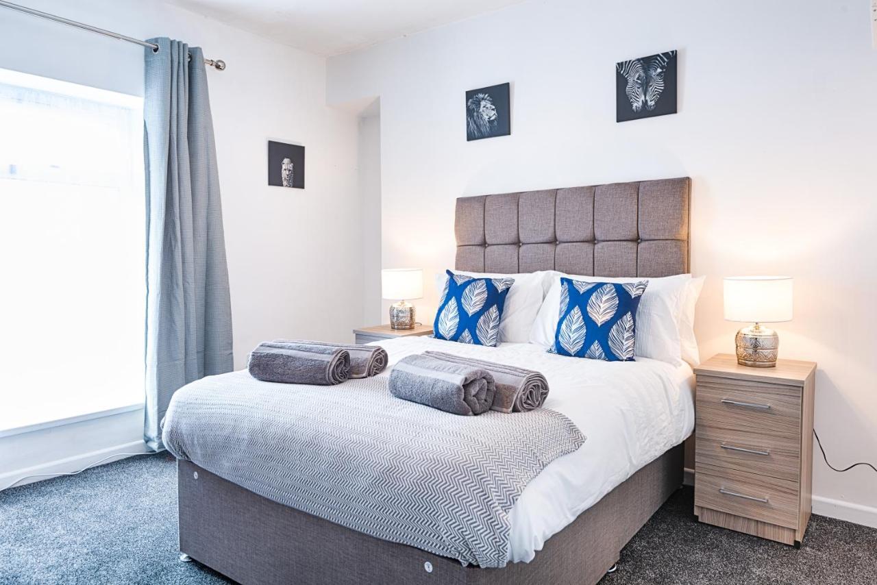 Free Parking, Spacious Rooms, Smart Tv'S All Rooms Суонси Экстерьер фото